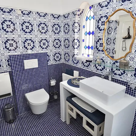 ヴィラ Villacasatulipa-sleeps4-garden-pool-bbq-ac