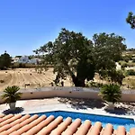 Willa Casa Tulipa Sleeps 4 With Pool Garden & A C